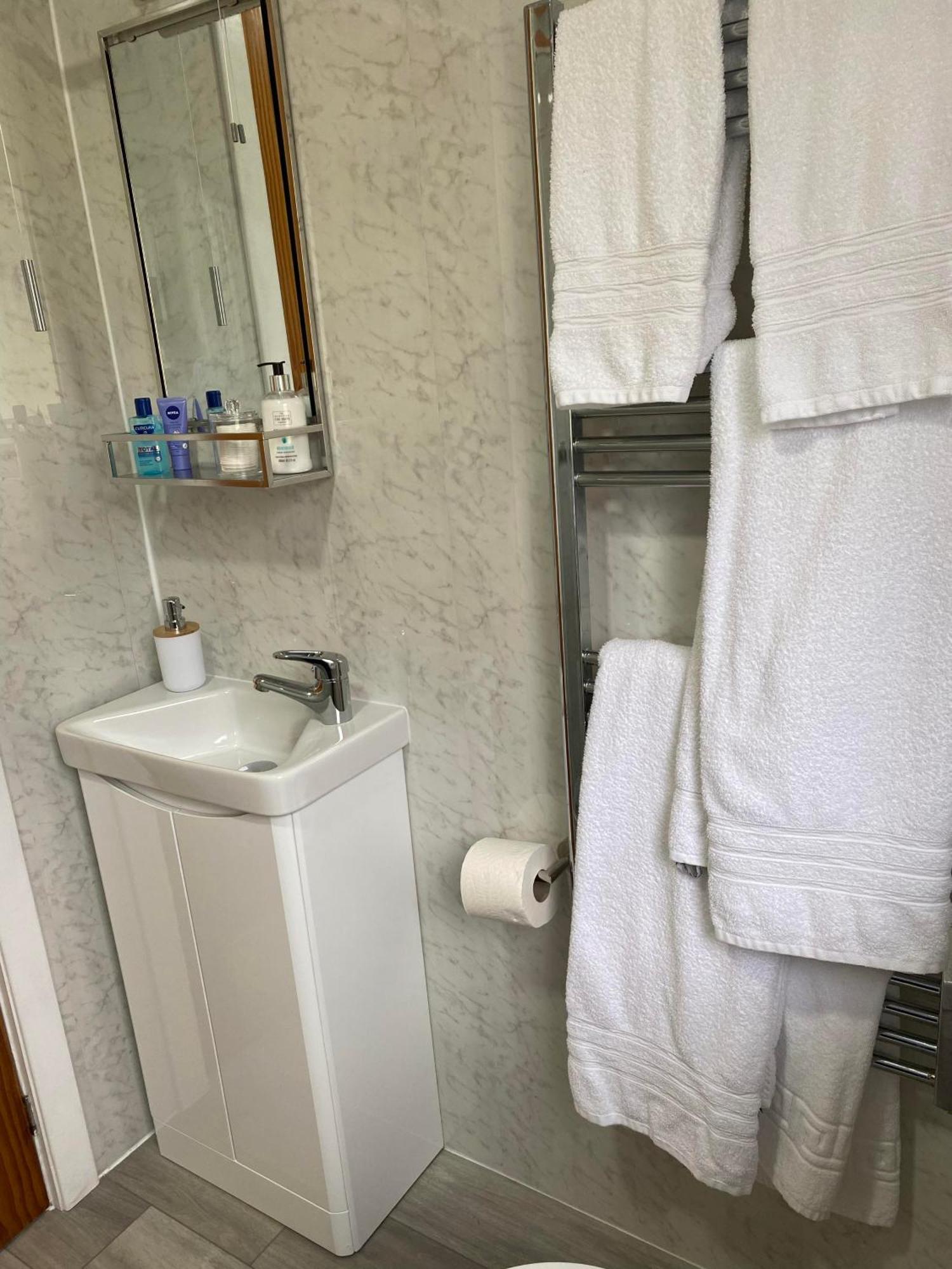 Creag Dubh Bed & Breakfast Kyle of Lochalsh Bagian luar foto